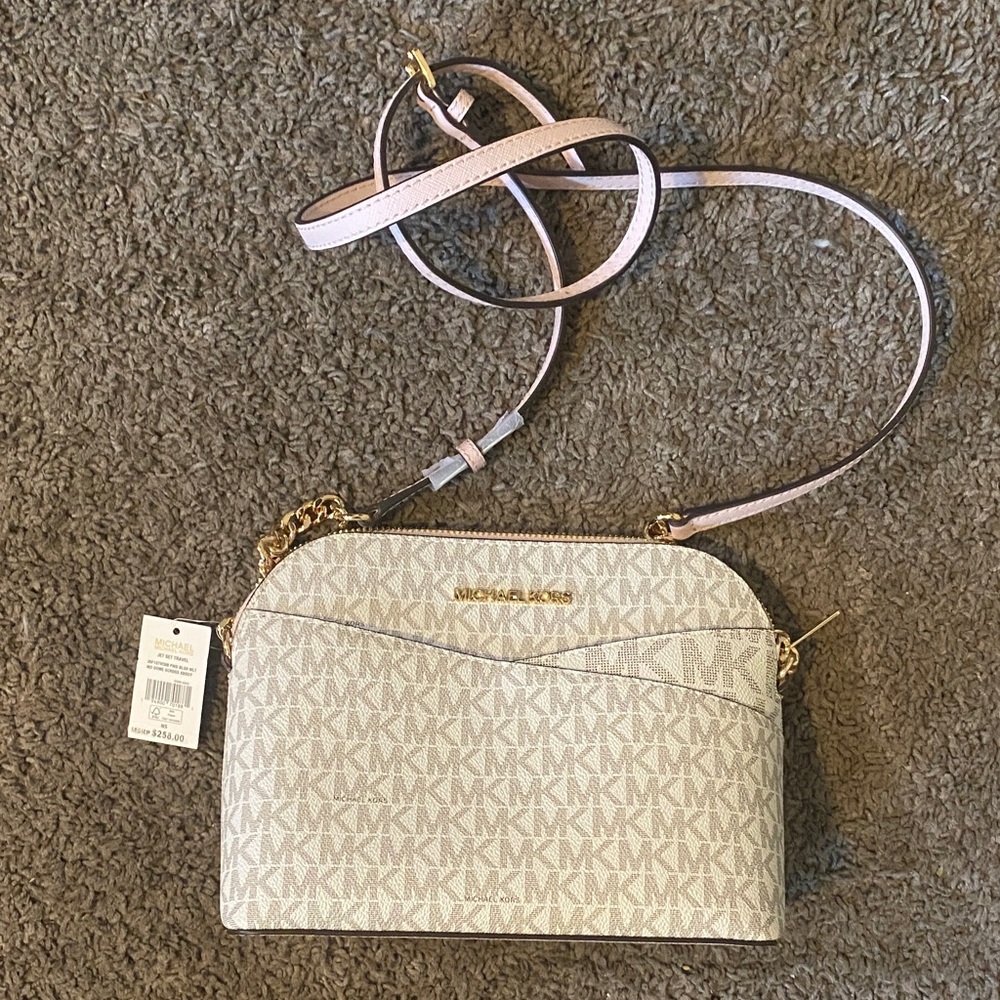 NWT Michael Kors Signature Crossbody Bag ORIGINALLY $258